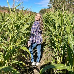 Meet your Posher, Dayla